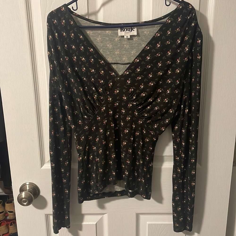 V neck Rouje Paris long sleeve top